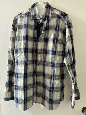 NEW Shirt. Sz Medium. SERICA Made in Italy. 100% cotton
